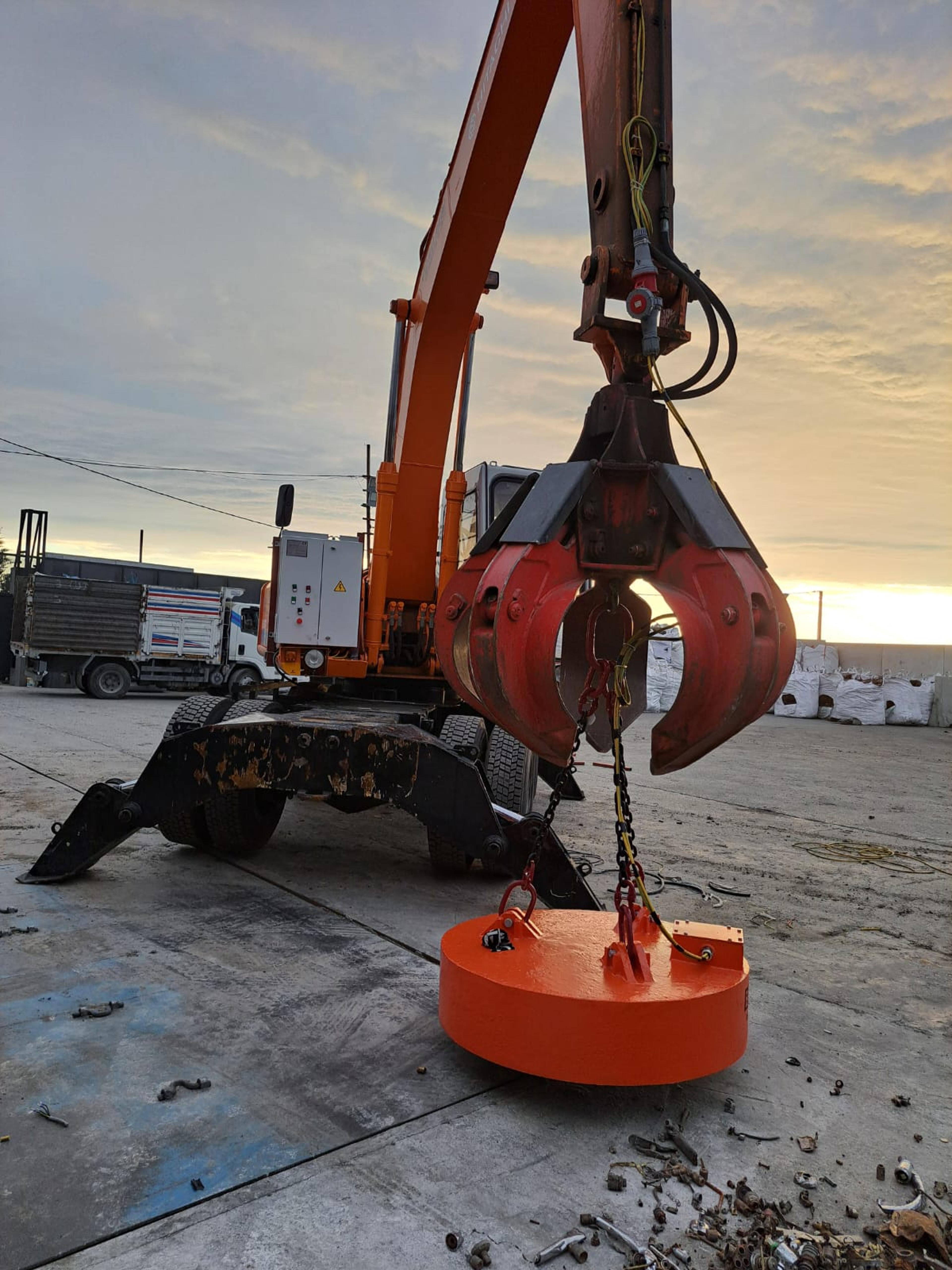 BAS Scrap Lifting Magnets Everywhere!