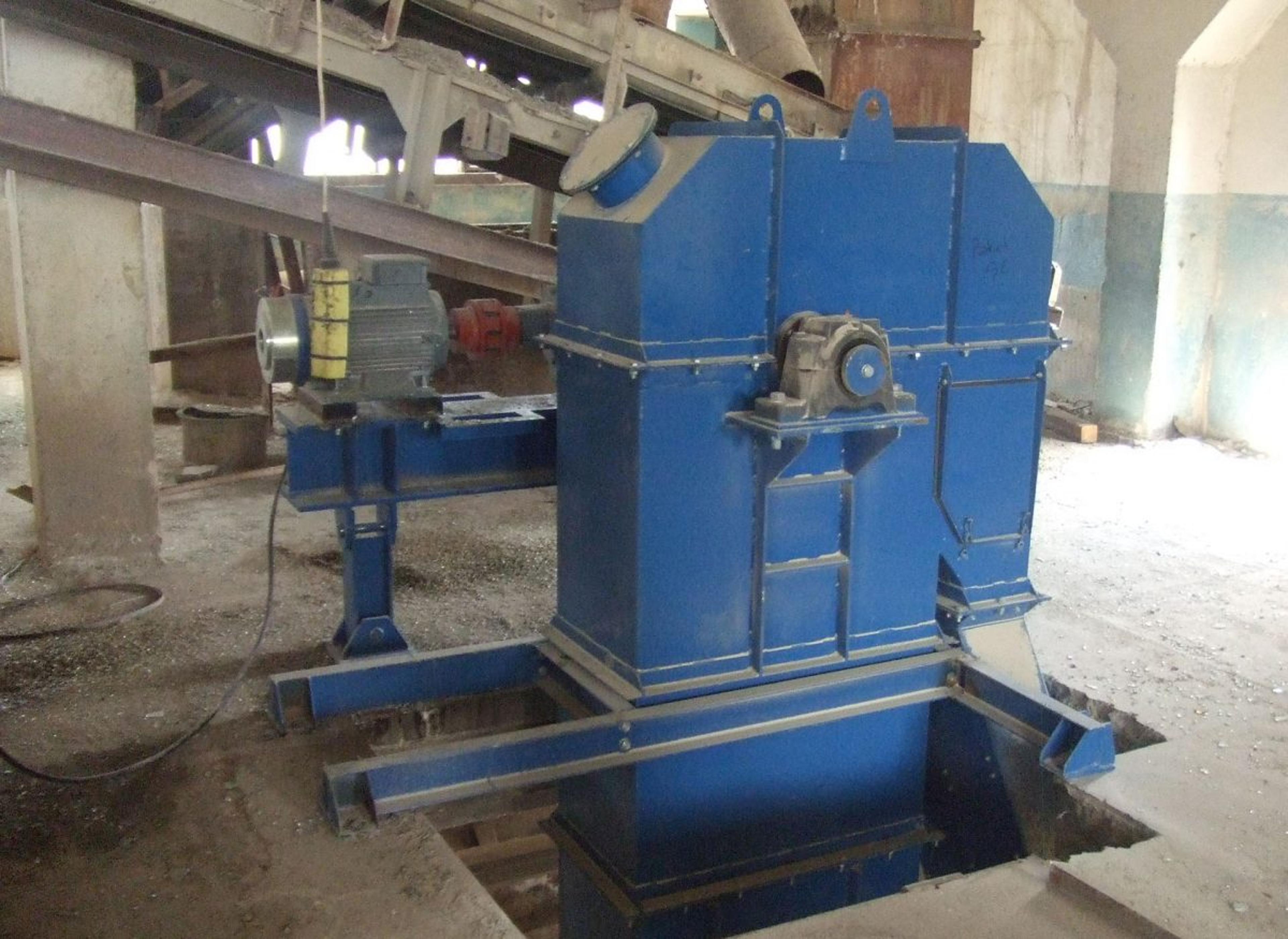 ekipmanlar_saklamatasima_elevator1-1200x875-1.jpg